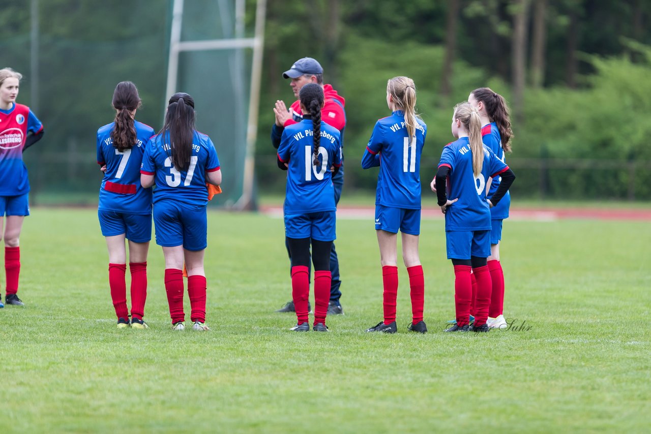 Bild 320 - wCJ VfL Pinneberg3 - St.Pauli : Ergebnis: 2:1